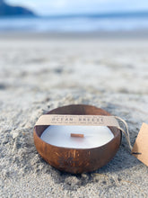 Load image into Gallery viewer, Coconut Candle- Single wooden wick
